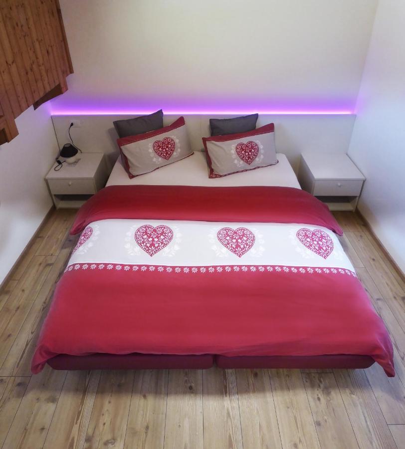 Ladina Apartment Padola